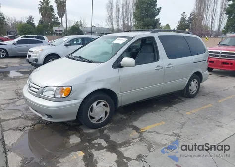 2003 Toyota Sienna Le z USA, uszkodzony, nr VIN 4T3ZF13C13U546713